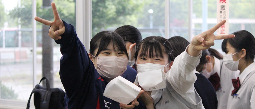 中華のおせち贈り物 埼玉 花咲徳栄高校 ユニフォーム